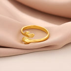 Alim Embrace Ring