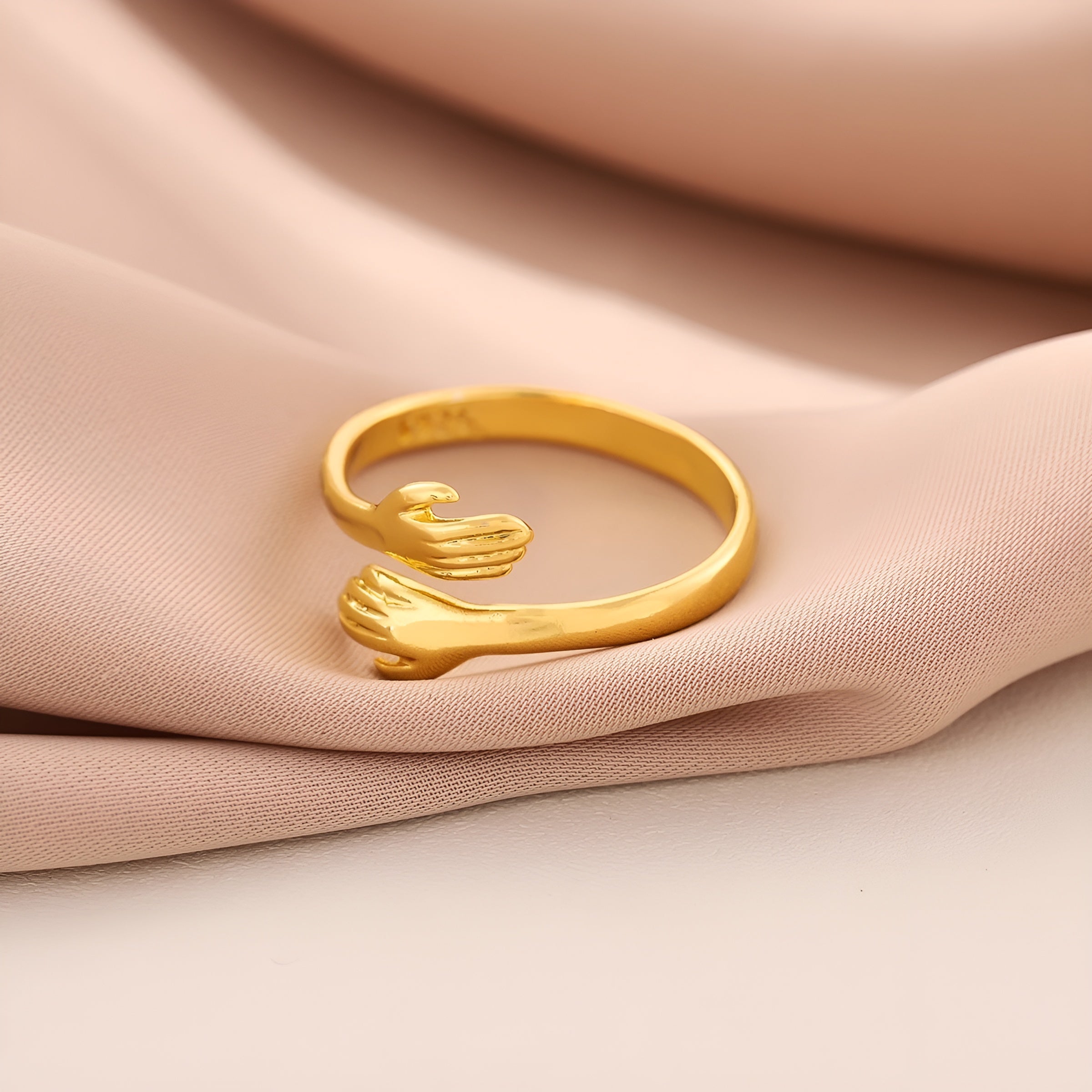 Alim Embrace Ring